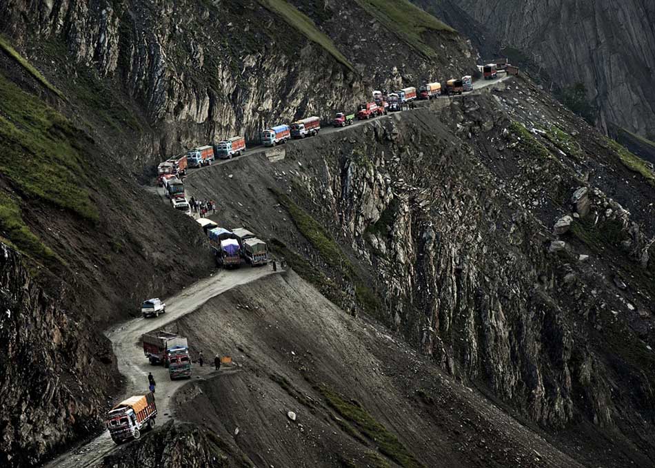 List of Top 10 Most Dangerous Roads in the World